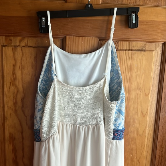 FLYING TOMATO DRESS EMBROIDERED OFF WHITE SPAGHETTI STRAP SIZE LARGE - Picture 5 of 5